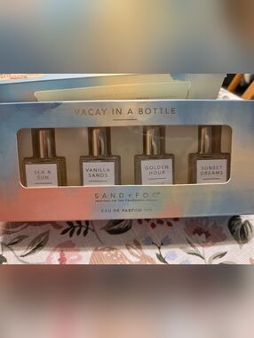 SAND+FOG Vacay In A Bottle Eau de Parfum Oil - Vanilla Sands & Golden Hour (Set)